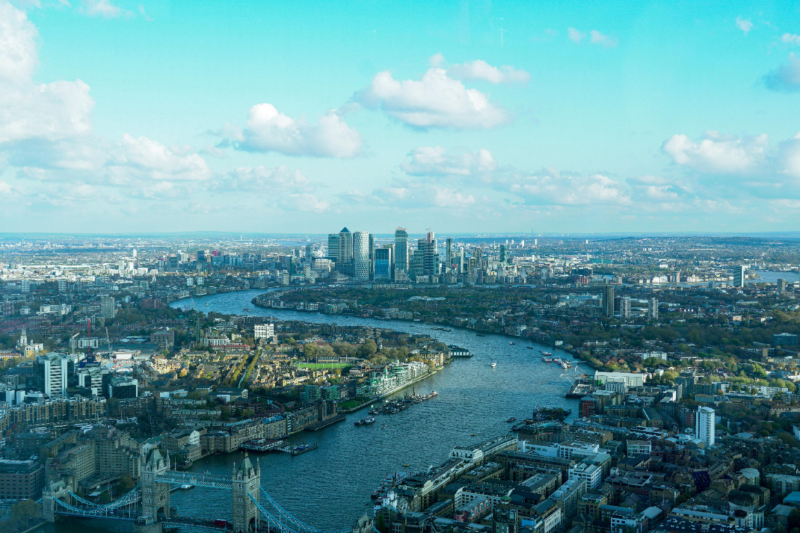 unique-perspectives-of-the-London-skyline-River-Thames-Tower-Bridge